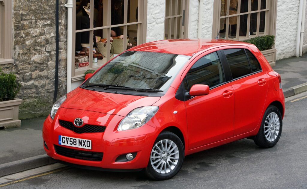 2006 Yaris hatchback 4-door