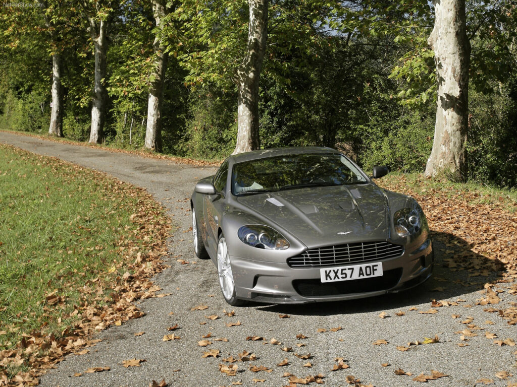 2007 Aston_Martin-DBS